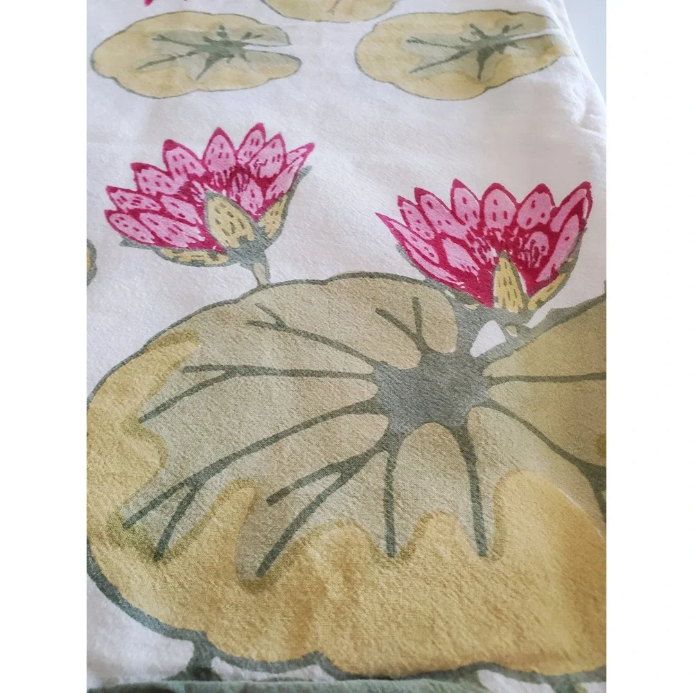 Couleur Nature French Provincial Water Lily Cotton Tablecloth 59x59 & 4 Napkins